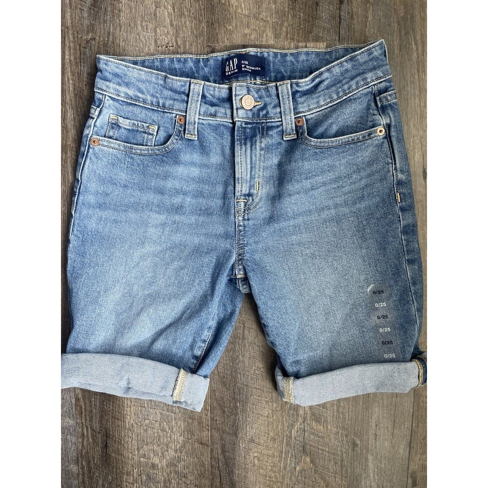 Gap Denim 9” Bermuda Shorts Women 0/25 Indigo Blue Stretch Mid Rise Cuffed Hem